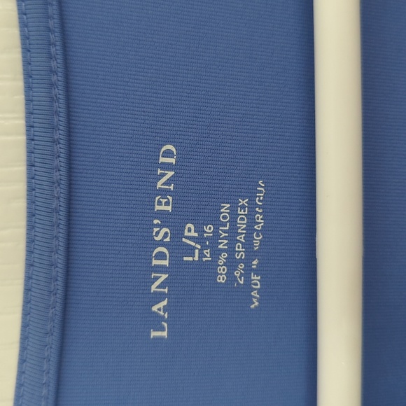 Chase Bank Uniform Top - Women's Size Large - Picture 3 of 4